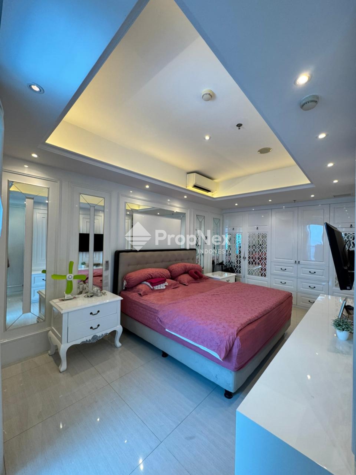 Apartemen La Riz Pakuwon Mall — foto 9
